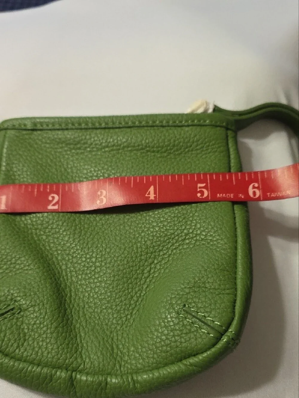 The Unbranded Brand compact green